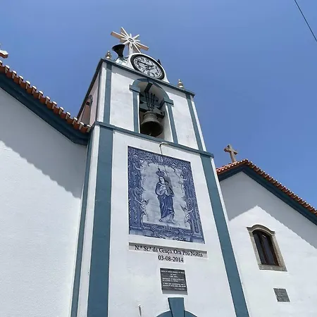 Elegant Mello With Beautiful Outdoor Area ロウリニャン