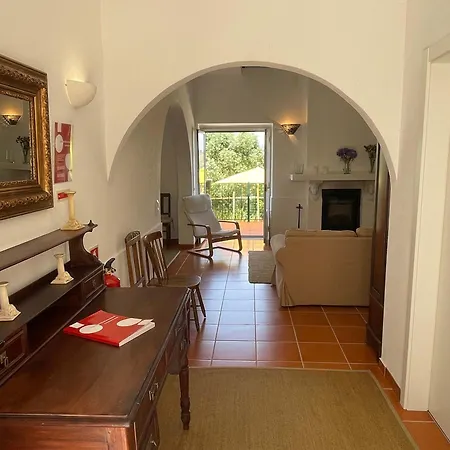 Elegant Mello With Beautiful Outdoor Area * ロウリニャン