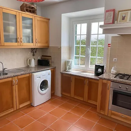 Elegant Mello With Beautiful Outdoor Area ヴィラ