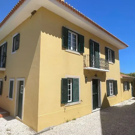 Elegant Mello With Beautiful Outdoor Area