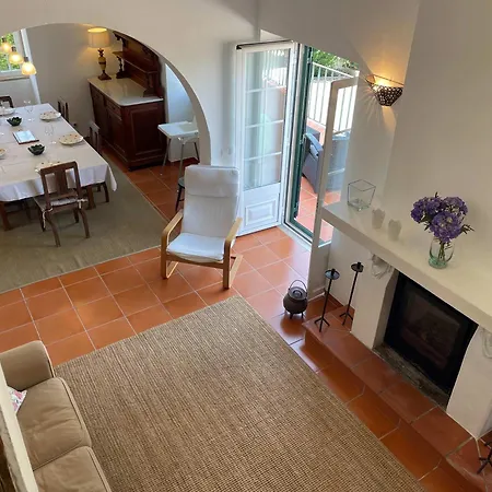 Elegant Mello With Beautiful Outdoor Area Villa *