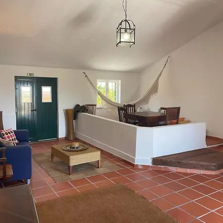 Villa Elegant Mello With Beautiful Outdoor Area *