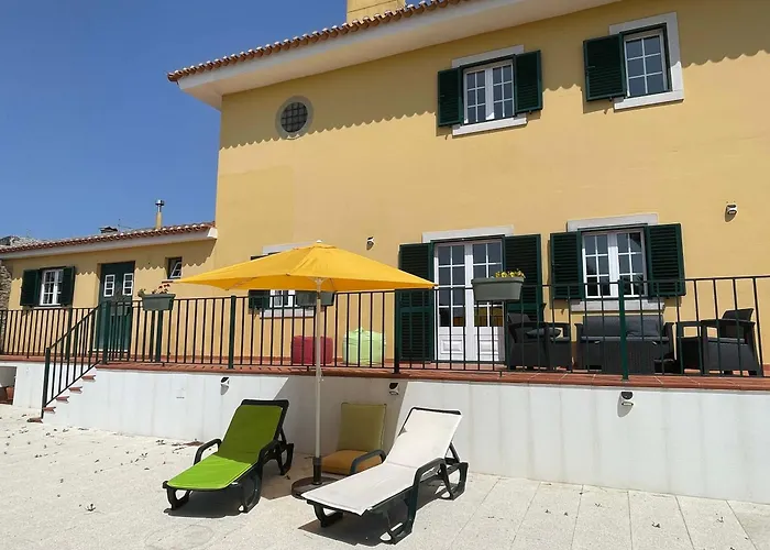 Elegant Mello With Beautiful Outdoor Area Villa Lourinhã