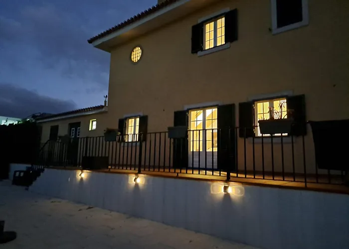 Villa Elegant Mello With Beautiful Outdoor Area Lourinhã