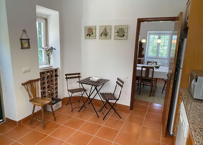 Elegant Mello With Beautiful Outdoor Area Lourinhã